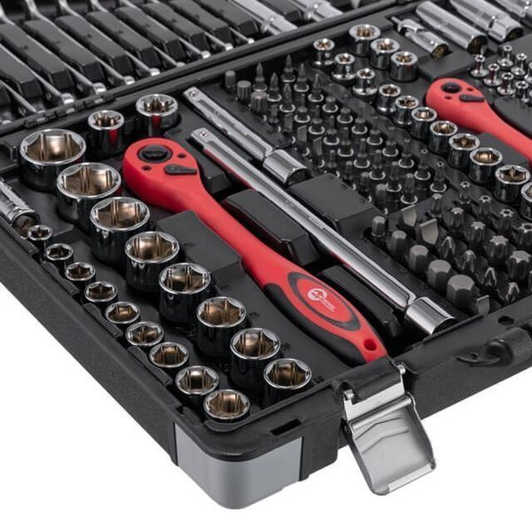 Профессиональный набор инструментов 1/4" и 3/8" и 1/2",&nbsp;176 ед. INTERTOOL ET-7176 ET-7176 фото