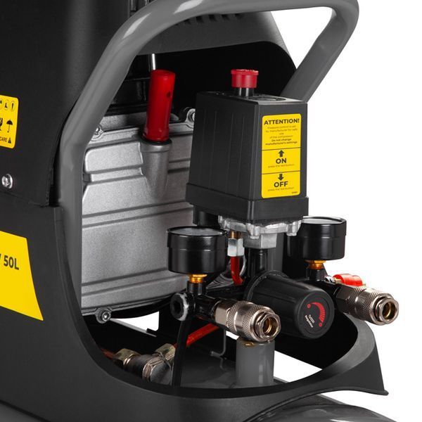 Компрессор 50 л, 1500 Вт, 220 В, 8 атм, 206 л/мин. INTERTOOL PT-0003 PT-0003 фото